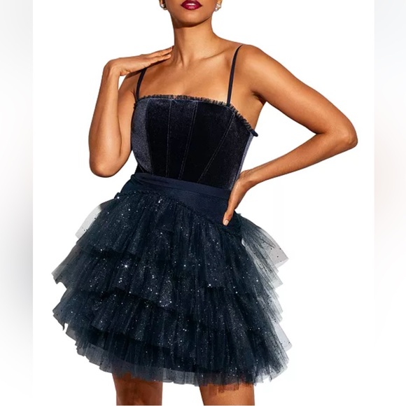 Betsy & Adam
Women's Fit & Flare Glitter Tulle Dress - Picture 3 of 9